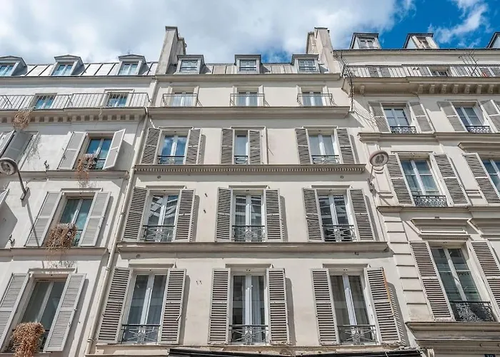 0#Studio 2Pers#Champs Elysees#Arc De Triomphe