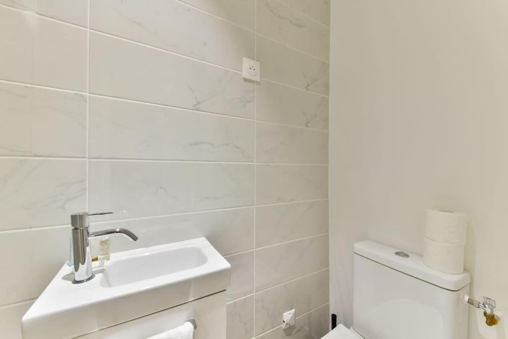 0#studio 2pers#champs Elysees#arc De Triomphe Appartamento Parigi